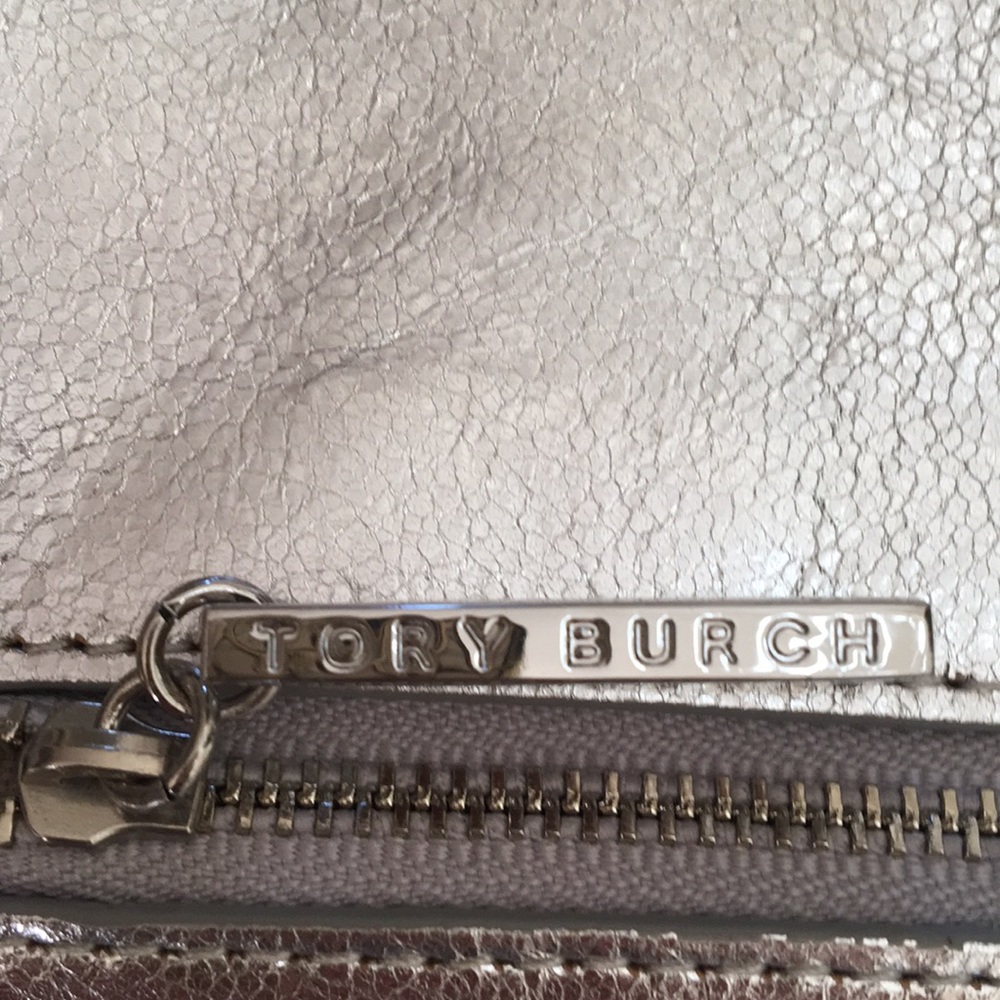Tory Burch Silver Metallic Bag - image 6